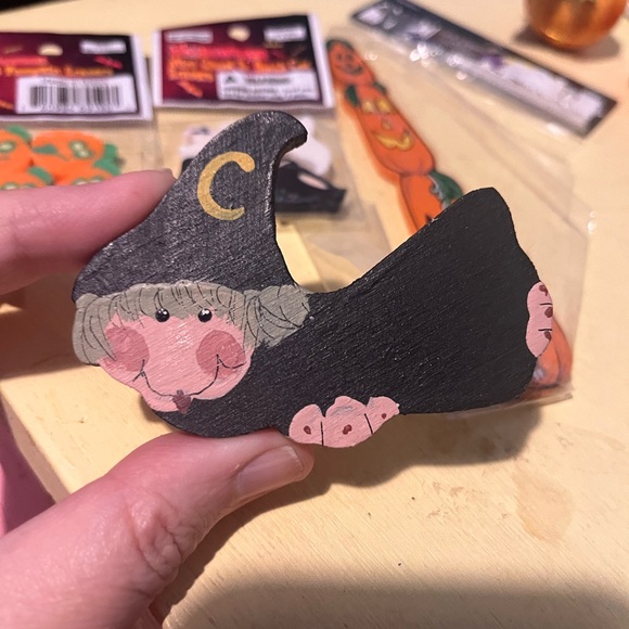 Vintage Halloween Basket craft supplies LOT - Picture 10 of 16